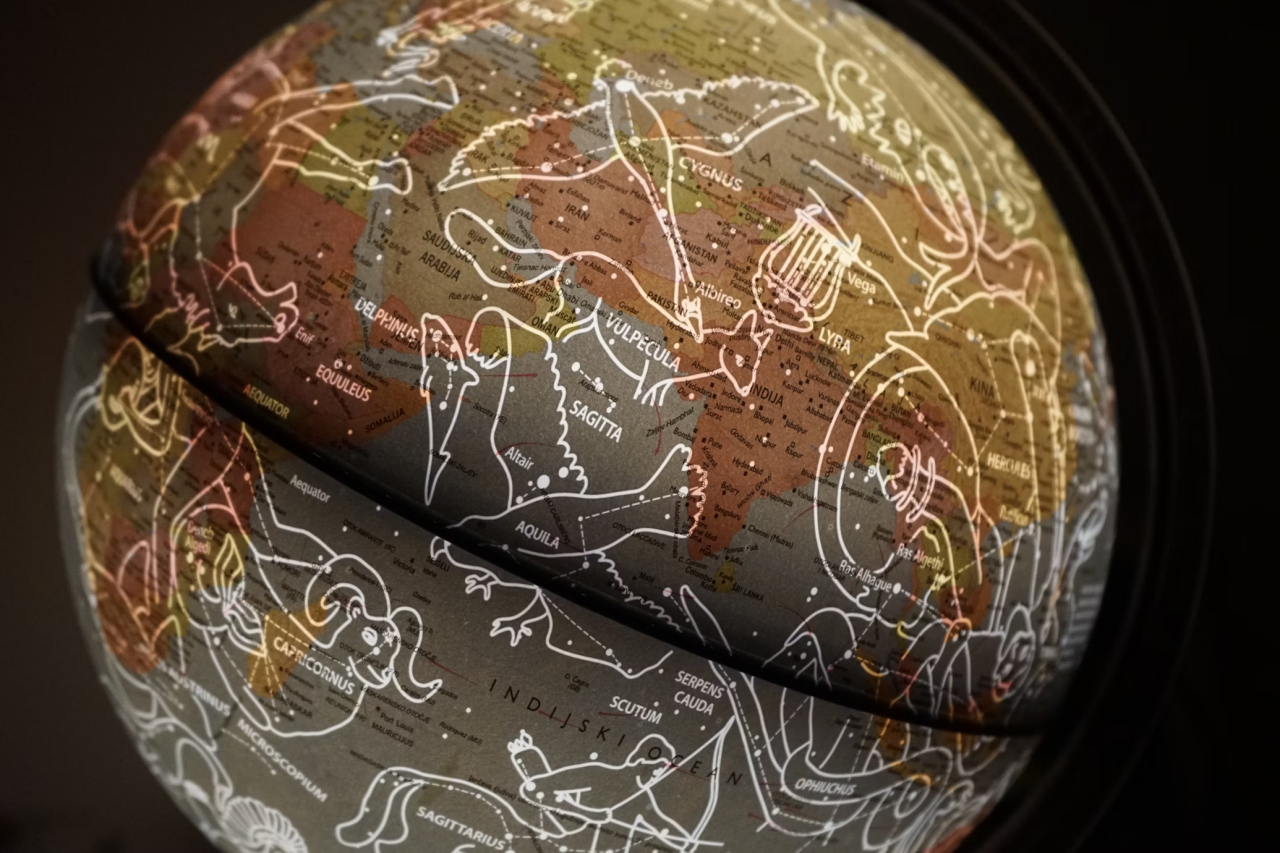 https://astro-veil.com/wp-content/uploads/2025/05/image-6-1280x853.png